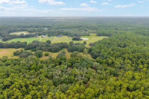 Terreno en venta en Fort MC Coy, Florida № 1905610 - foto 11