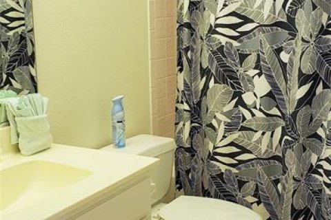 Condominio en alquiler en Sarasota, Florida, 2 dormitorios, 102.1 m2 № 1718902 - foto 4