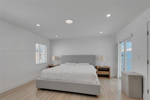 Condo in Key Largo, Florida, 3 bedrooms  № 1977763 - photo 21