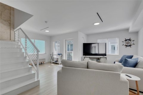 Condo in Key Largo, Florida, 3 bedrooms  № 1977763 - photo 4