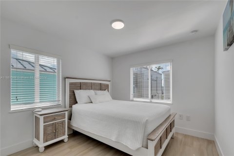 Condo in Key Largo, Florida, 3 bedrooms  № 1977763 - photo 16