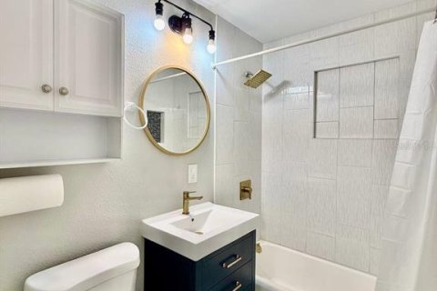 Villa ou maison à louer à Tampa, Floride: 3 chambres, 89.74 m2 № 2167176 - photo 23