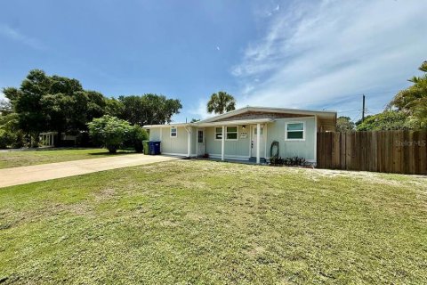 Villa ou maison à louer à Tampa, Floride: 3 chambres, 89.74 m2 № 2167176 - photo 3