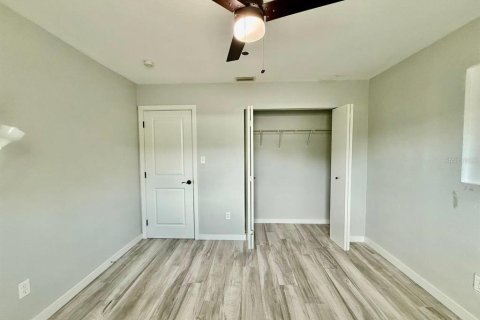 Villa ou maison à louer à Tampa, Floride: 3 chambres, 89.74 m2 № 2167176 - photo 20