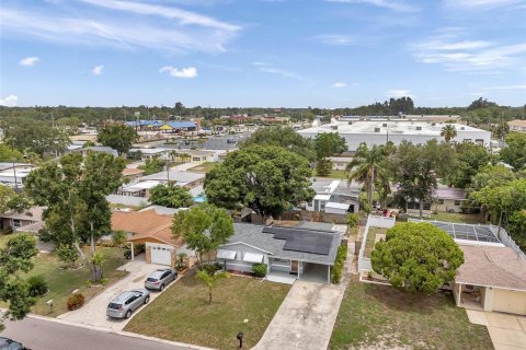 Villa ou maison à vendre à Kenneth City, Floride: 3 chambres, 99.78 m2 № 1774036 - photo 29