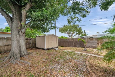 Villa ou maison à vendre à Kenneth City, Floride: 3 chambres, 99.78 m2 № 1774036 - photo 28