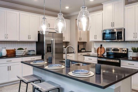 Casa en venta en Auburndale, Florida, 4 dormitorios, 222.41 m2 № 1914286 - foto 4
