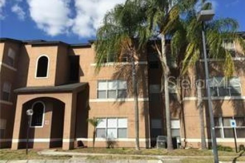 Condominio en Orlando, Florida, 2 dormitorios  № 2299865