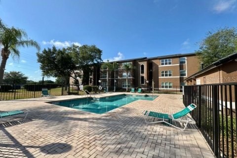 Condominio en alquiler en Orlando, Florida, 2 dormitorios, 97.92 m2 № 1901473 - foto 12