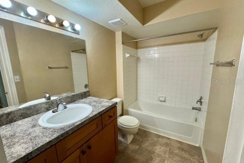 Condominio en alquiler en Orlando, Florida, 2 dormitorios, 97.92 m2 № 1901473 - foto 8