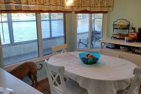 Villa ou maison à vendre à Davie, Floride: 4 chambres, 224.64 m2 № 2080026 - photo 10