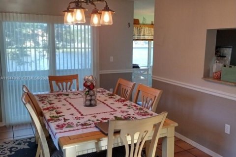 Villa ou maison à vendre à Davie, Floride: 4 chambres, 224.64 m2 № 2080026 - photo 7
