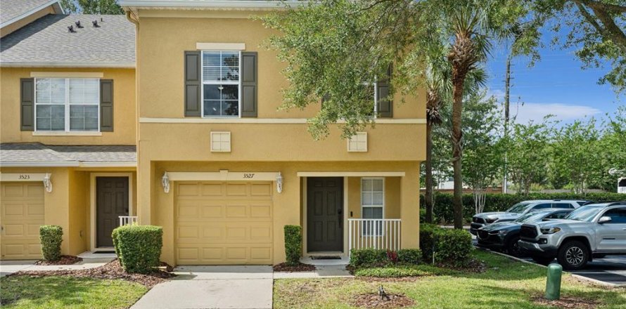 Touwnhouse à Oviedo, Floride 3 chambres, 169.83 m2 № 2212817