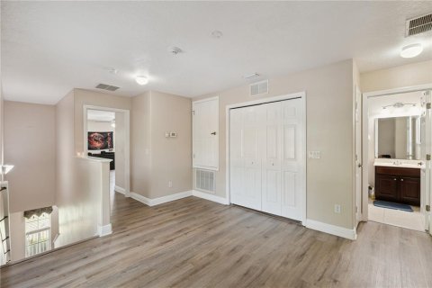 Touwnhouse à vendre à Oviedo, Floride: 3 chambres, 169.83 m2 № 2212817 - photo 10