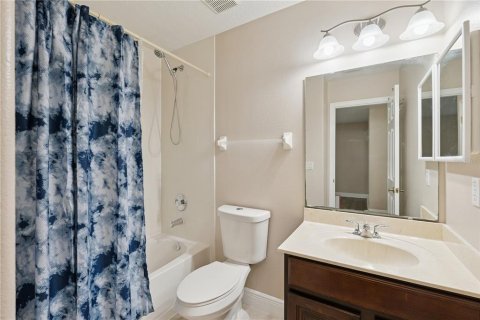 Touwnhouse à vendre à Oviedo, Floride: 3 chambres, 169.83 m2 № 2212817 - photo 15