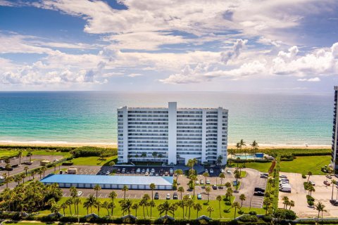 Condo in Jensen Beach, Florida, 2 bedrooms  № 2078184 - photo 2