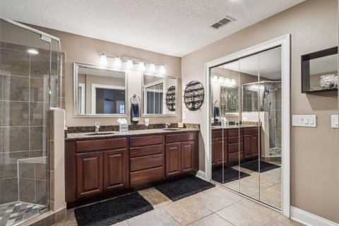 Villa ou maison à vendre à Orlando, Floride: 4 chambres, 340.21 m2 № 2148179 - photo 22
