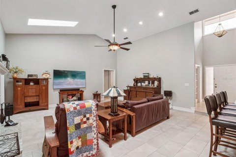 Villa ou maison à vendre à Orlando, Floride: 4 chambres, 340.21 m2 № 2148179 - photo 17