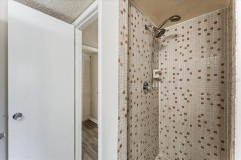 Copropriété à vendre à Tampa, Floride: 2 chambres, 99.22 m2 № 2217859 - photo 15