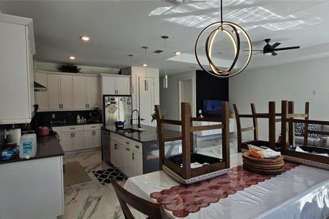 Villa ou maison à vendre à Eustis, Floride: 5 chambres, 231.33 m2 № 1583782 - photo 14