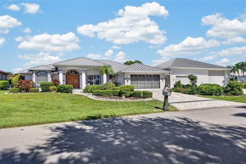 Villa ou maison à Punta Gorda, Floride 3 chambres, 231.14 m2 № 2425574