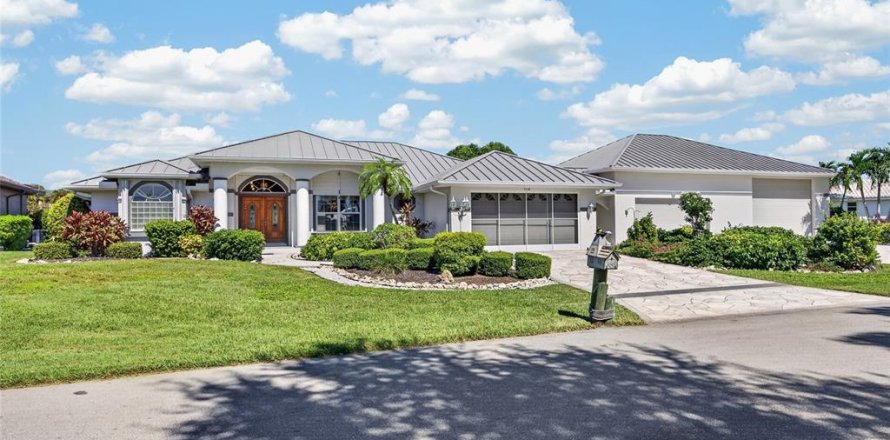Villa ou maison à Punta Gorda, Floride 3 chambres, 231.14 m2 № 2425574