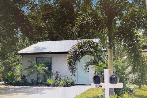 Apartment in Bradenton, Florida 2 bedrooms, 83.61 sq.m. № 2366730
