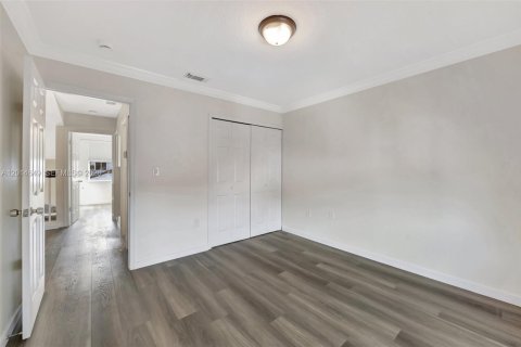 Купить кондоминиум в Майами, Флорида 3 спальни, 166.3м2, № 2087838 - фото 30