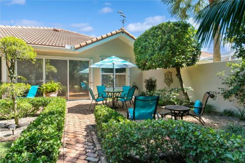 House in Palm Beach Gardens, Florida 3 bedrooms, 171.59 sq.m. № 1696338 - photo 19