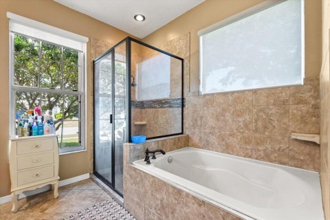 House in Orlando, Florida 4 bedrooms, 313.27 sq.m. № 1812717 - photo 11