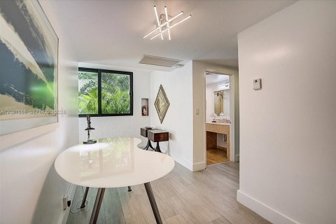 Condominio en alquiler en Key Biscayne, Florida, 3 dormitorios, 185.8 m2 № 2075333 - foto 14