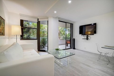 Condominio en alquiler en Key Biscayne, Florida, 3 dormitorios, 185.8 m2 № 2075333 - foto 9