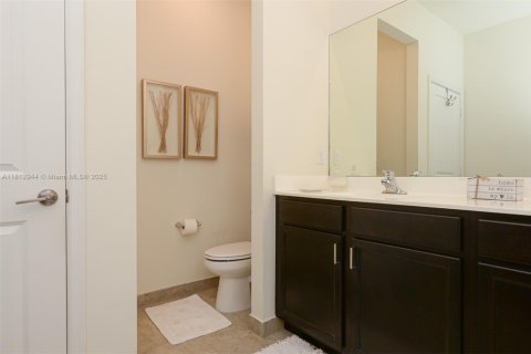 Villa ou maison à vendre à Port St. Lucie, Floride: 3 chambres, 153.2 m2 № 1938356 - photo 17