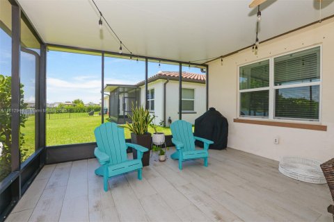 Villa ou maison à vendre à Port St. Lucie, Floride: 3 chambres, 153.2 m2 № 1938356 - photo 26