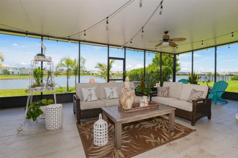 Villa ou maison à vendre à Port St. Lucie, Floride: 3 chambres, 153.2 m2 № 1938356 - photo 28