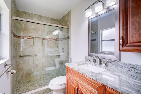 Apartment in Palm Beach Gardens, Florida 2 bedrooms, 125.6 sq.m. № 2083243 - photo 10
