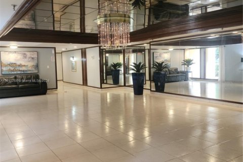 Copropriété à vendre à Miami, Floride: 1 chambre, 88.44 m2 № 1981830 - photo 24