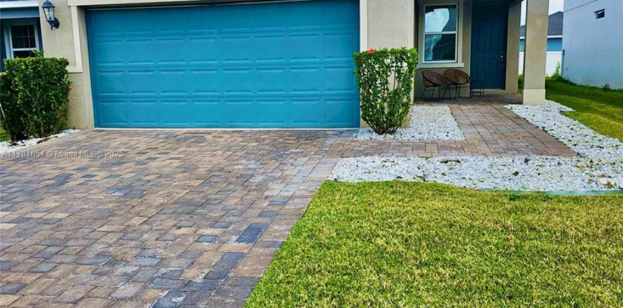 Villa ou maison à Riverview, Floride 4 chambres № 1699906