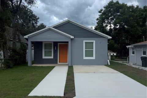 Casa en Lakeland, Florida 3 dormitorios, 123.84 m2 № 2361203