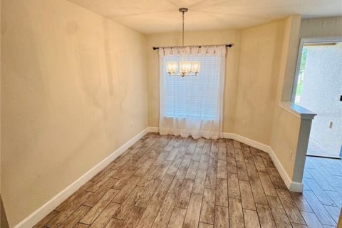 Casa en alquiler en Kissimmee, Florida, 4 dormitorios, 178.74 m2 № 1900967 - foto 15