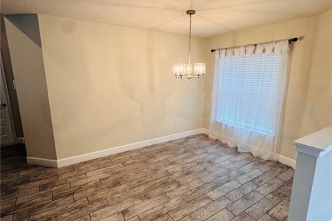 Casa en alquiler en Kissimmee, Florida, 4 dormitorios, 178.74 m2 № 1900967 - foto 5