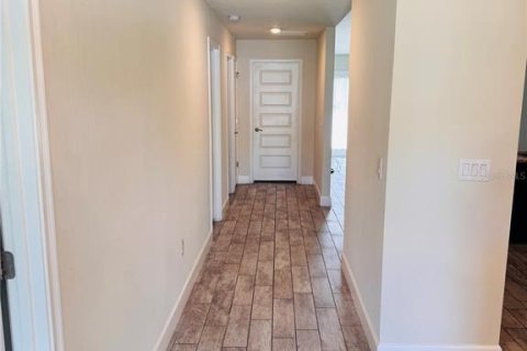 Casa en alquiler en Kissimmee, Florida, 4 dormitorios, 178.74 m2 № 1900967 - foto 3