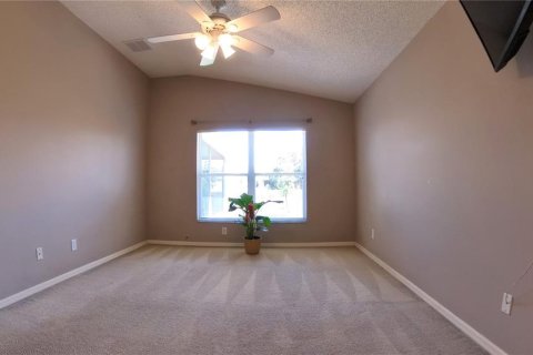 House in Riverview, Florida 4 bedrooms, 154.68 sq.m. № 1899129 - photo 11