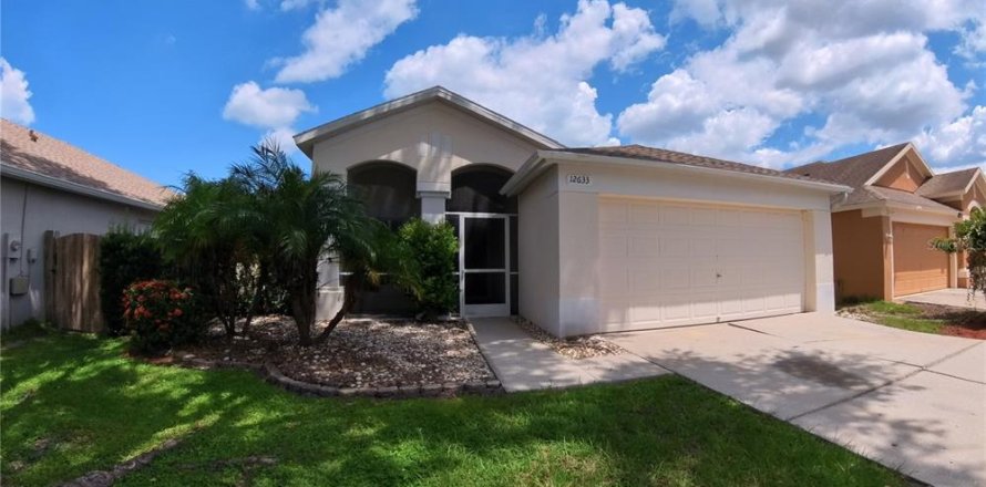 House in Riverview, Florida 4 bedrooms, 154.68 sq.m. № 1899129