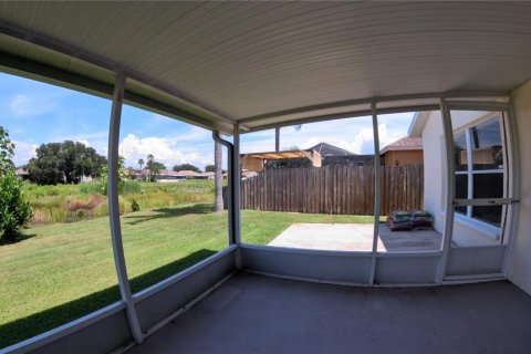 House in Riverview, Florida 4 bedrooms, 154.68 sq.m. № 1899129 - photo 21