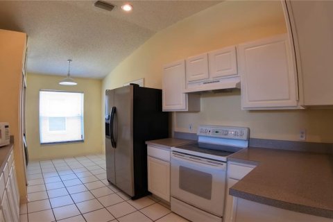 House in Riverview, Florida 4 bedrooms, 154.68 sq.m. № 1899129 - photo 17