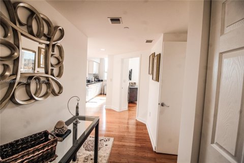 Купить кондоминиум в Авентура, Флорида 2 спальни, 115.66м2, № 2067447 - фото 14