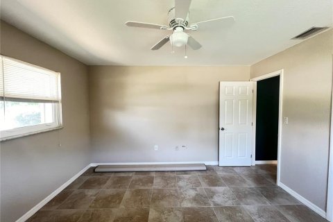 House in Punta Gorda, Florida 3 bedrooms, 141.21 sq.m. № 1616536 - photo 25