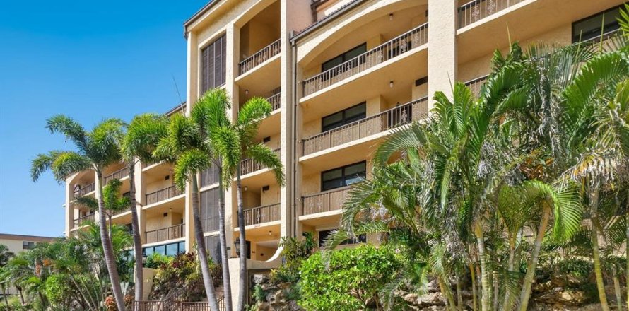 Condo in Sarasota, Florida, 2 bedrooms  № 1824925
