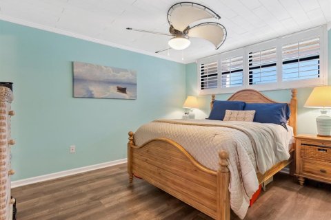 Condo in Sarasota, Florida, 2 bedrooms  № 1824925 - photo 19